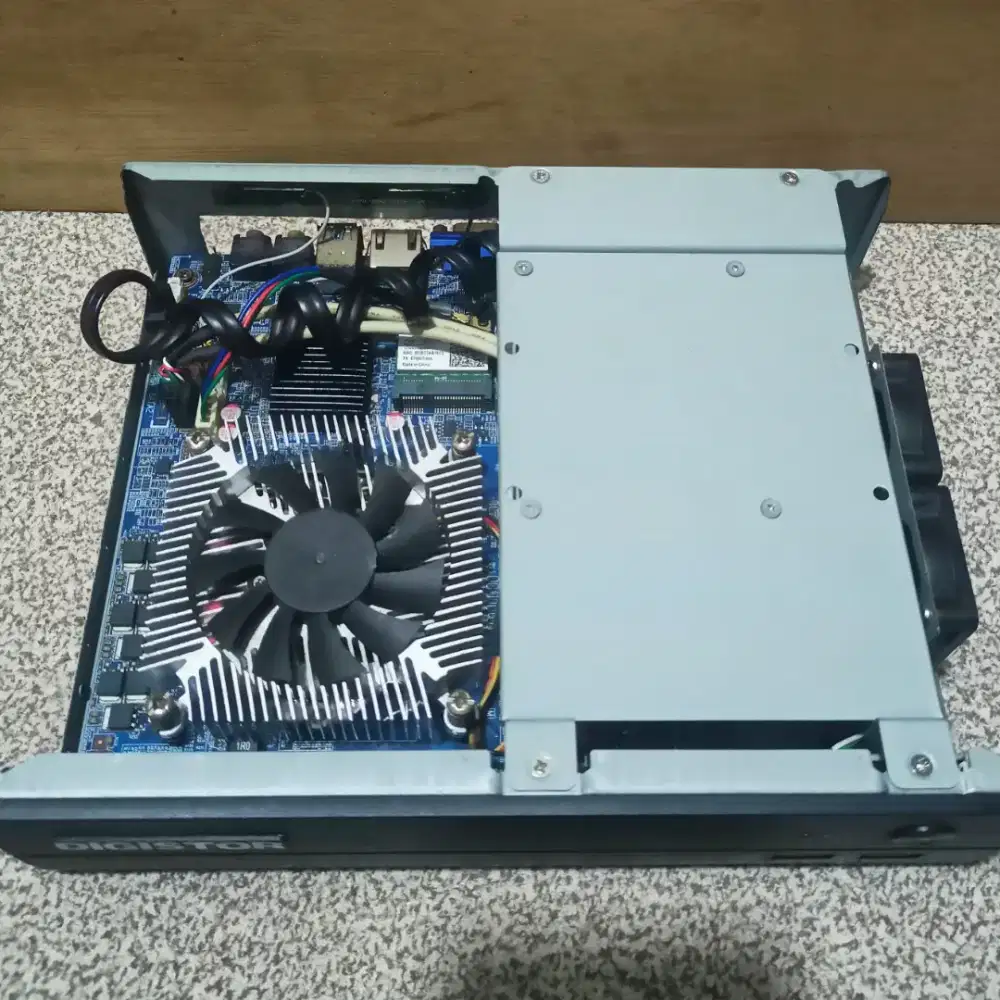 Dijual Cpu intel core i3 gen4 ram 8gb hdd 320gb mini pc