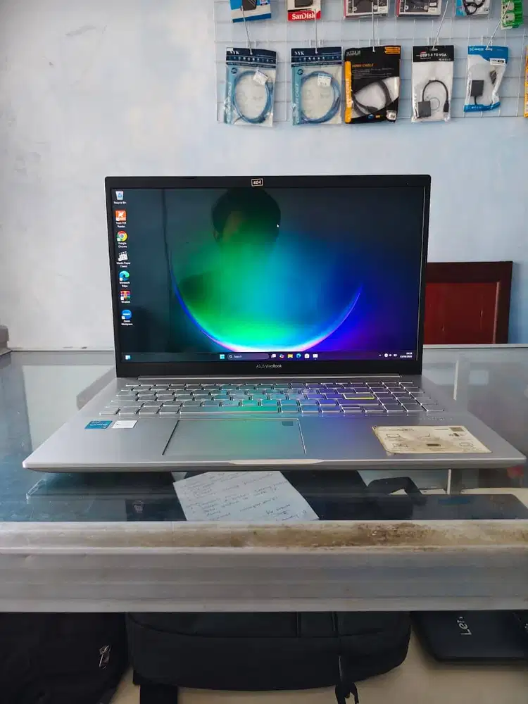 Laptop Asus Vivobook 15 Core I5 Gen 11 Ram 8GB SSD 256GB 15in OLED FHD