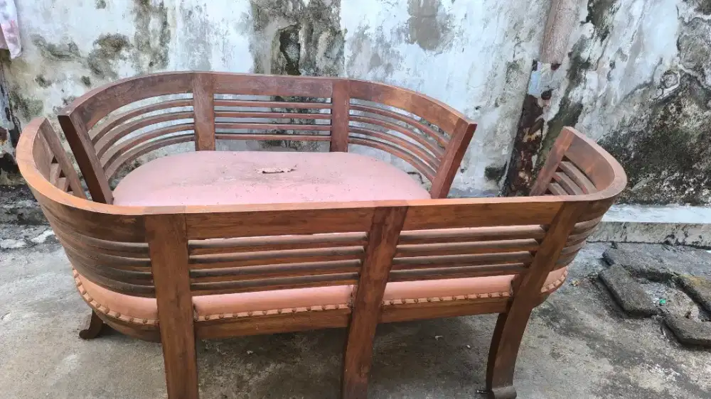 Kursi jati sepasang