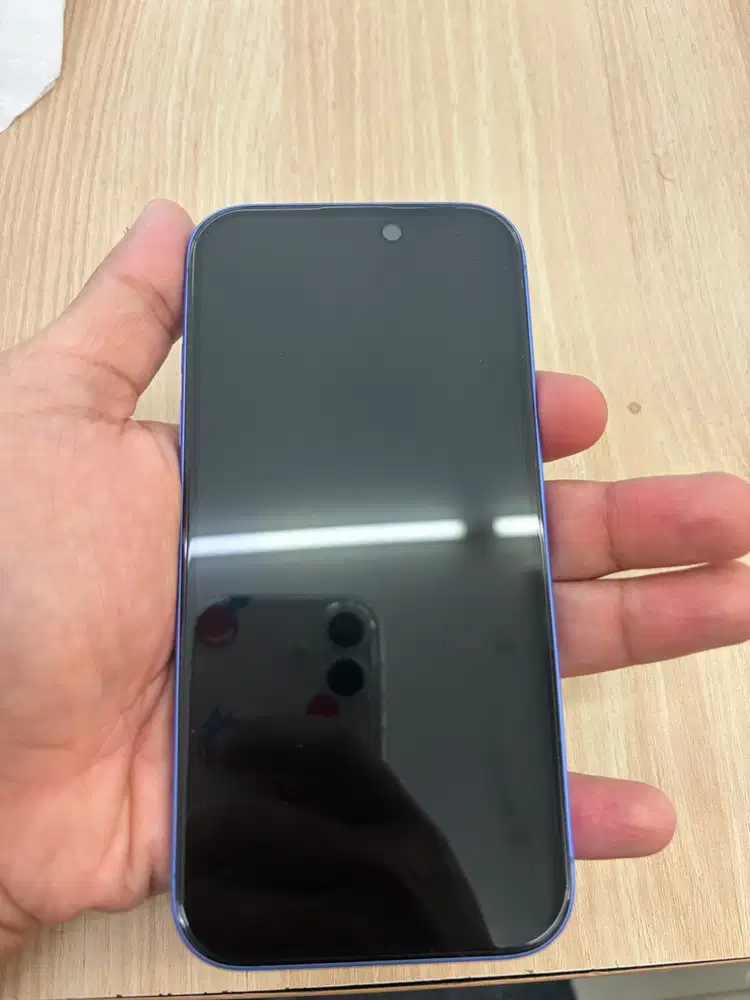Iphone 16 128 GB Ultramarine