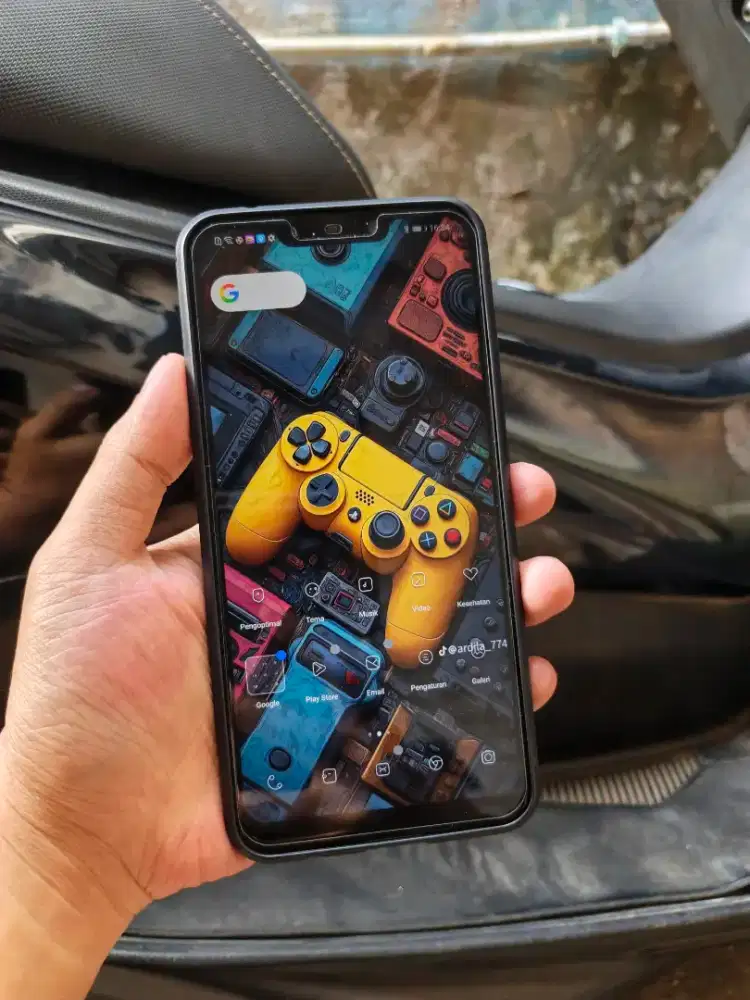 Huawei Nova 3i Ram 4/128GB Hp + Softcase saja Normal siap pake