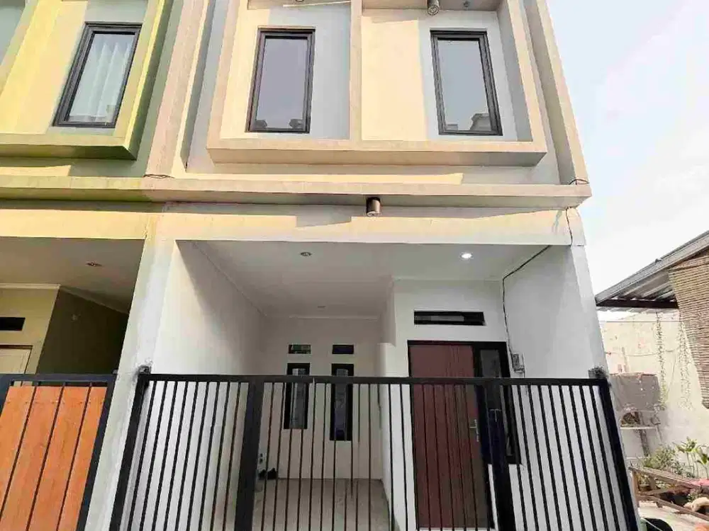 Rumah Baru 2 Lt Wonorejo Surabaya Dekat Merr, Aneka Kampus UTS, UNAIR, UINSA & UPN serta Sentra Industri Rungkut Surabaya.. Free Pagar, AC dan Free Biaya2..