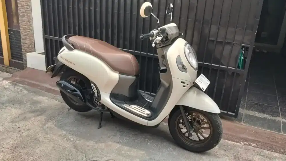 Scoopy Prestige 2023