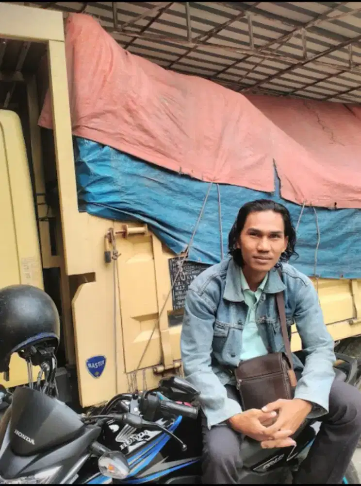 Sedang mencari pekerjaan