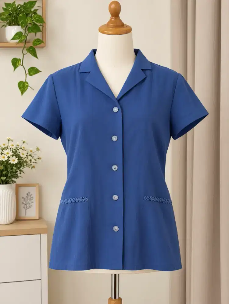 atasan wanita biru tua