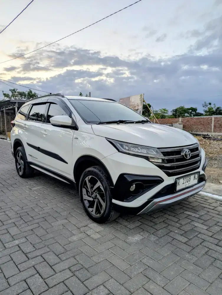 Toyota Rush S TRD AT