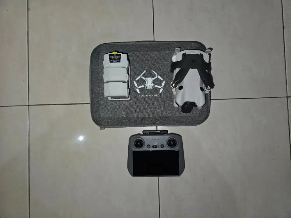 DJI Mini 4 Pro Fly More Combo Plus