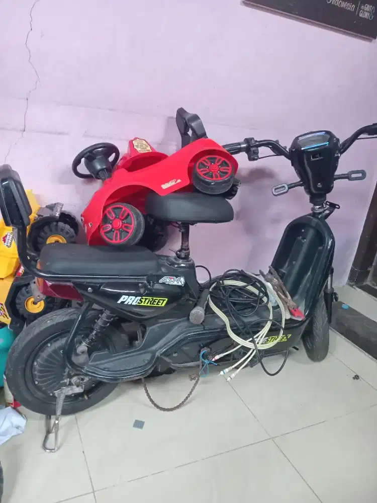 dijual sepeda listrik bekas, merk pro street