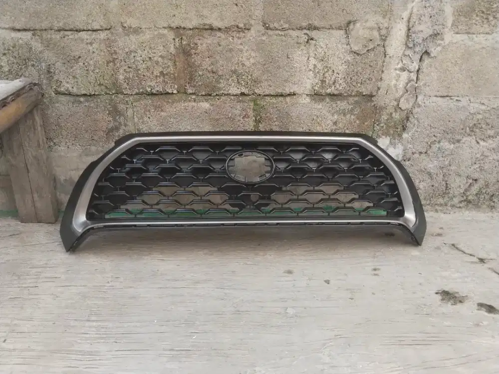 Grill Corolla cross 2023_2024