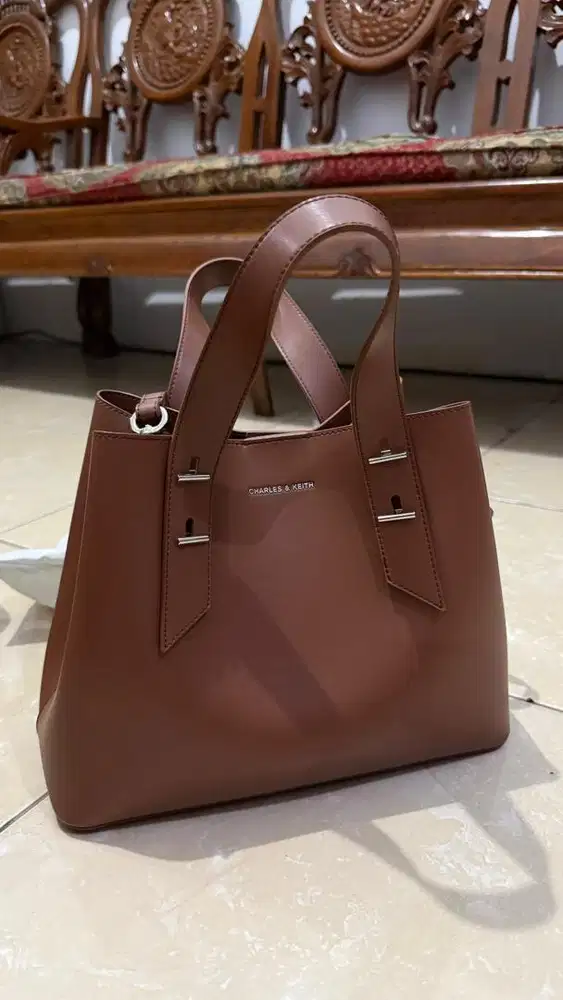 Tas Charles n Keith