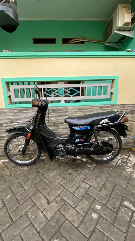 SUZUKI RC100 BRAVO GEN 1 1994 SEGERR
