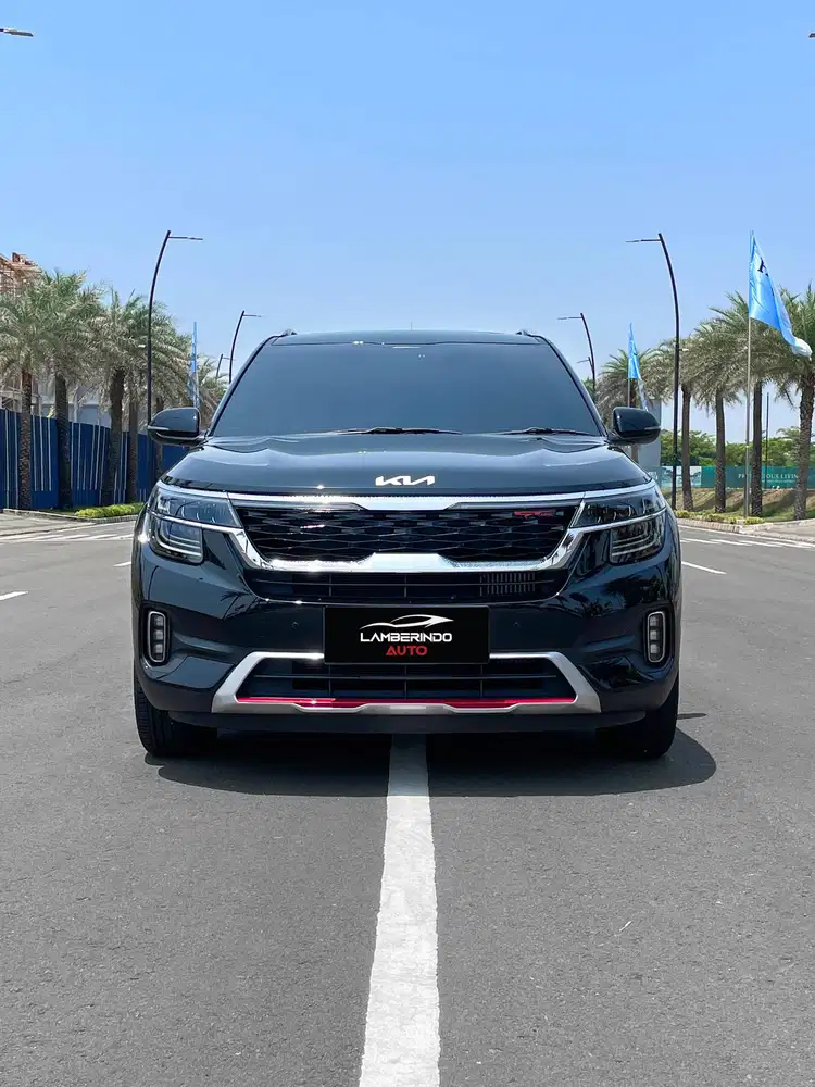 KIA SELTOS GT LINE  1.4 TURBO 2025 LIKE NEW 3RB KILOMETER !! HITAM