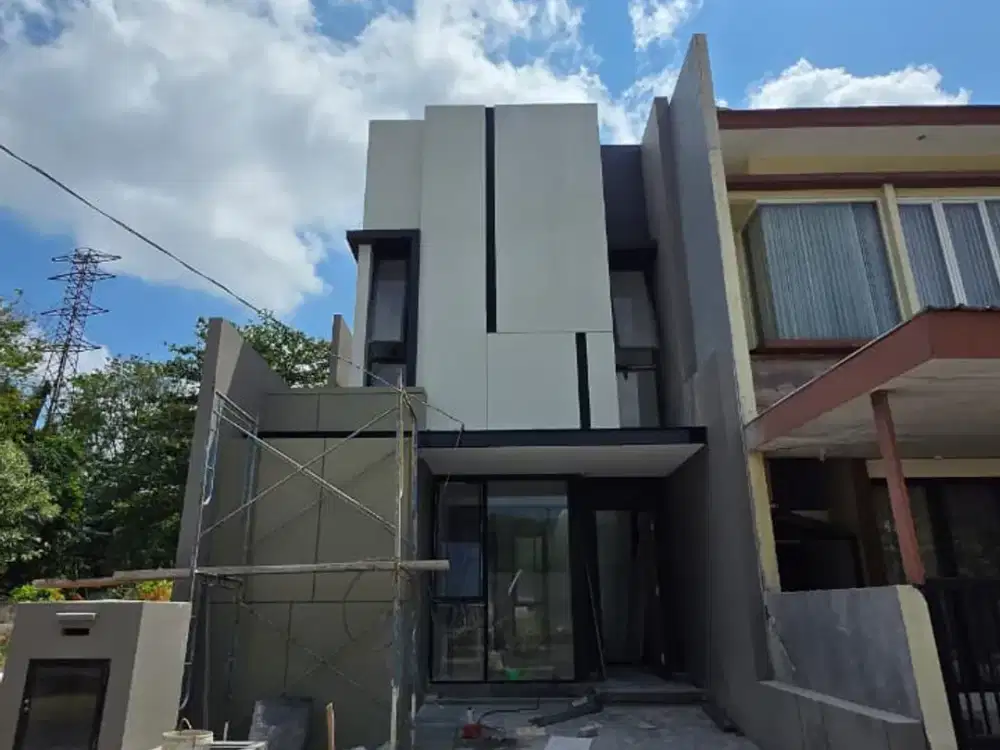 LP 006 Dijual / For Sale Rumah Baru Area Manyar Surabaya Dekat Dengan Galaxy Mall Dan MERR Surabaya