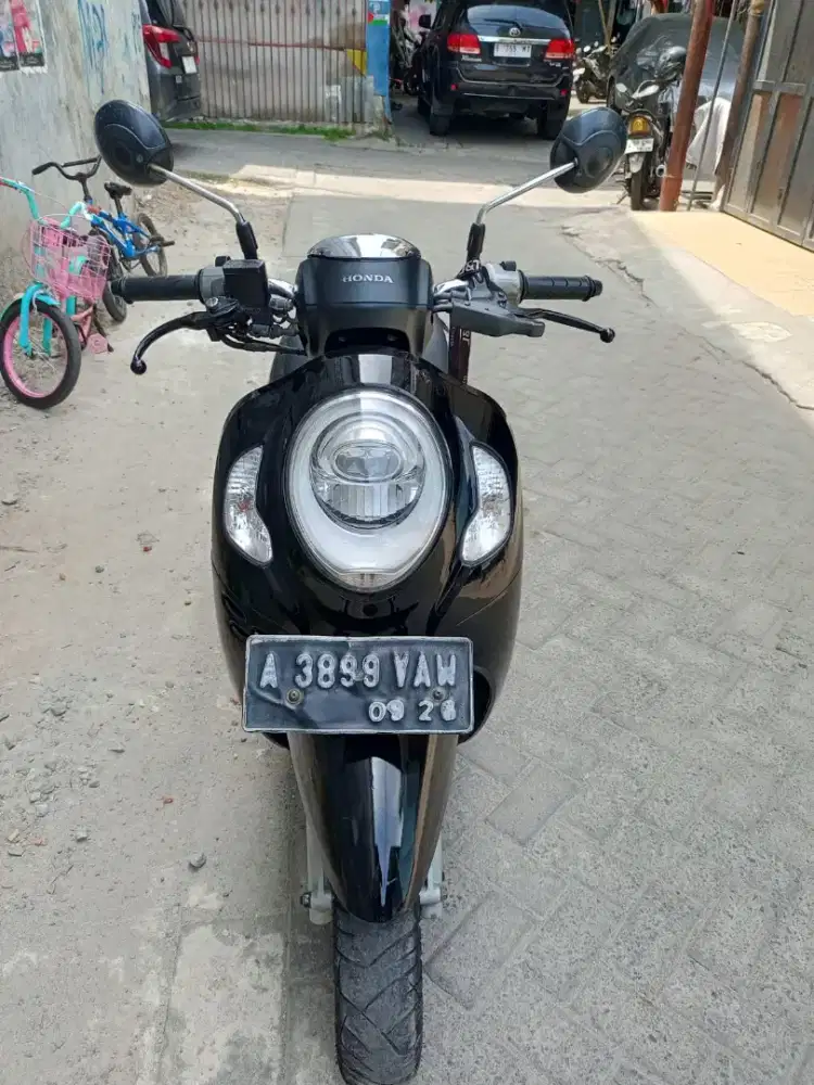 Scoopy keyless 2021