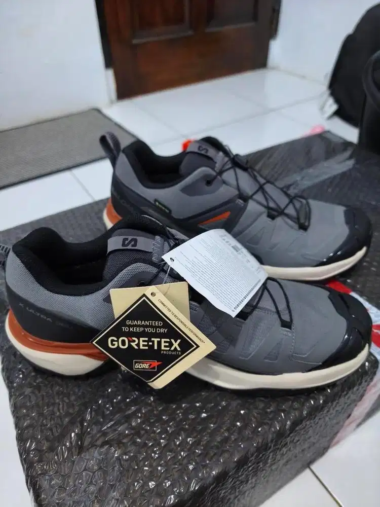 SALOMON X ULTRA 360 GORE-TEX