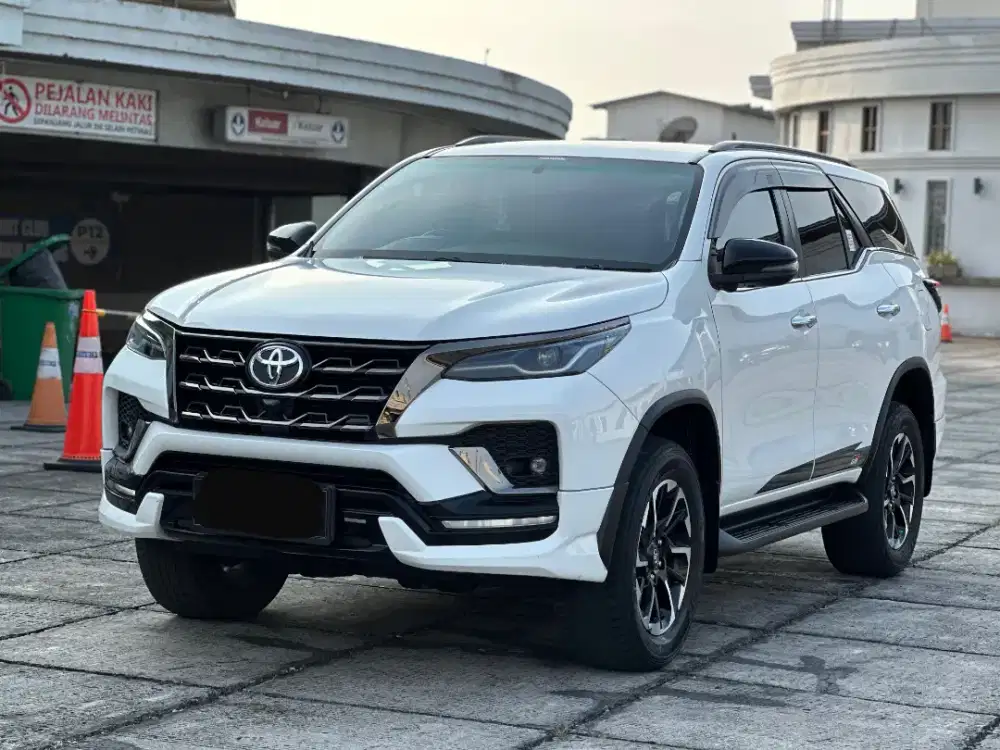 [TDP 85 Jt]Fortuner 2021 VRZ GR 2.4 AT Nego cash kredit