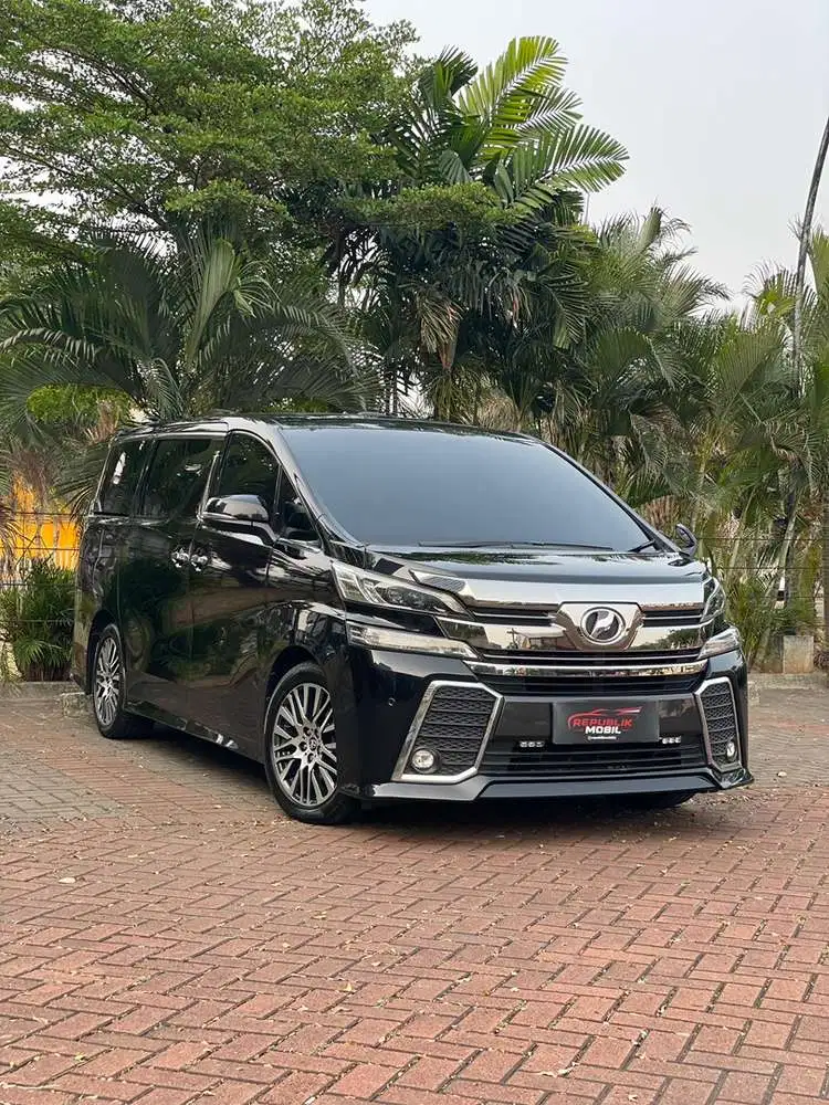 Toyota Vellfire 2.5 ZG AT 2015