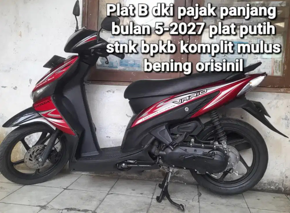 Honda vario 110 karbulator 2013 cw asli hitam merah B dki pajk panjang