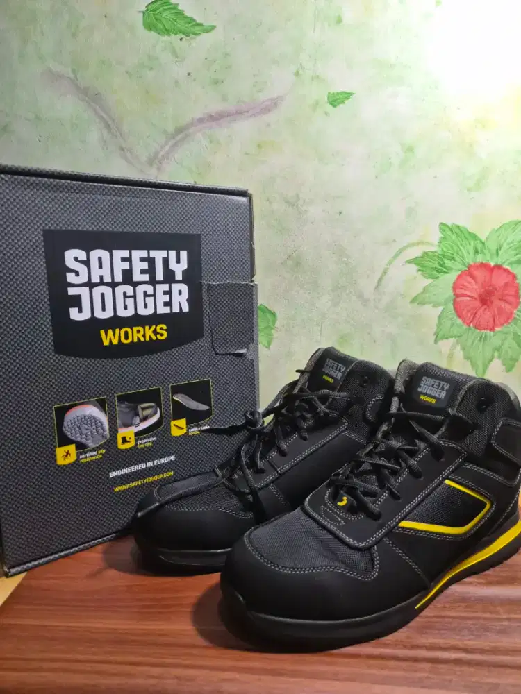 Sepatu Safety Jogger SPEEDY S3 (Size 45) - Brand New In Box (BNIB)