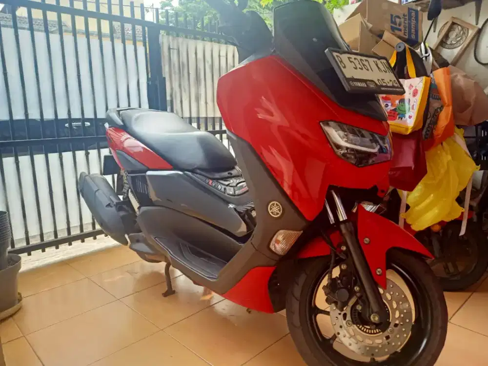 Dijual Yamaha NMax Merah Mulus Gress