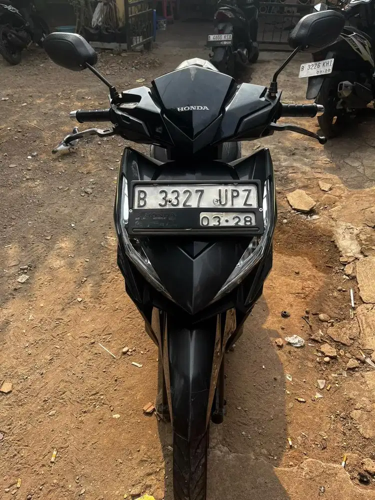 vario 125 led old 2018