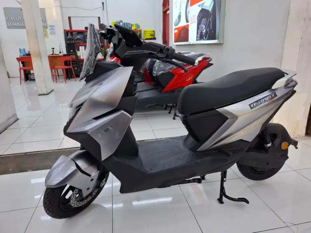 UWINFLY T80D SILVER