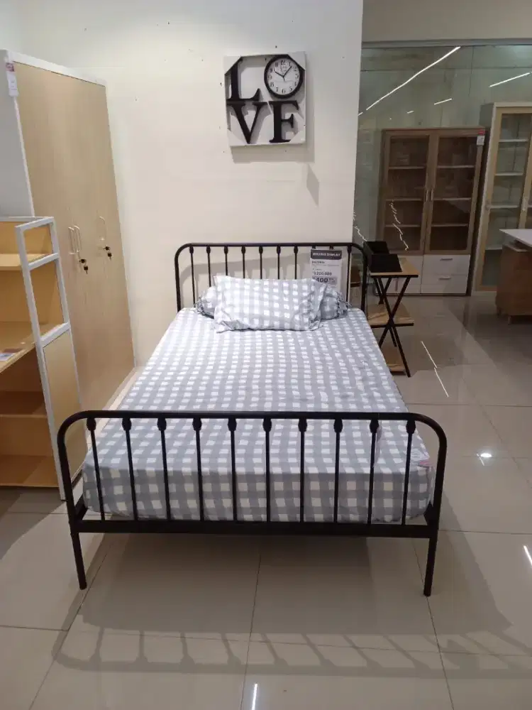 Kredit matras dan dipan