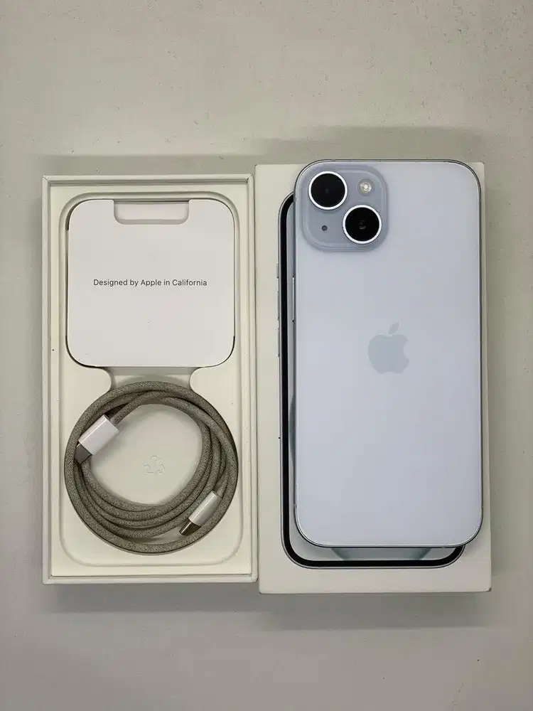 iPhone 15 256gb iBox