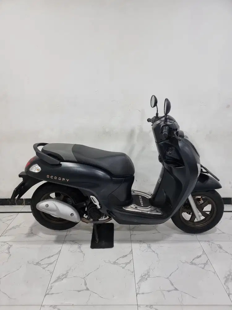 Honda Scoopy 110 Prestige Keyless 2025 / 2026 bln 10 Gress Mulus