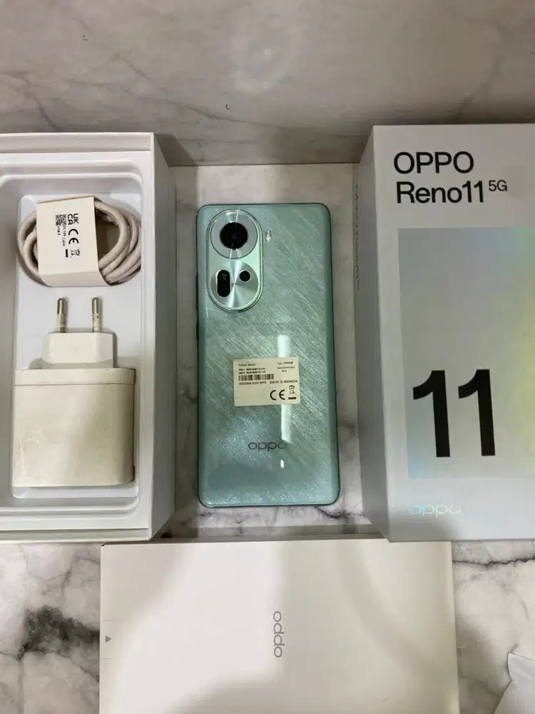 oppo reno 11 5g 8/256 second mulus lengkap & original