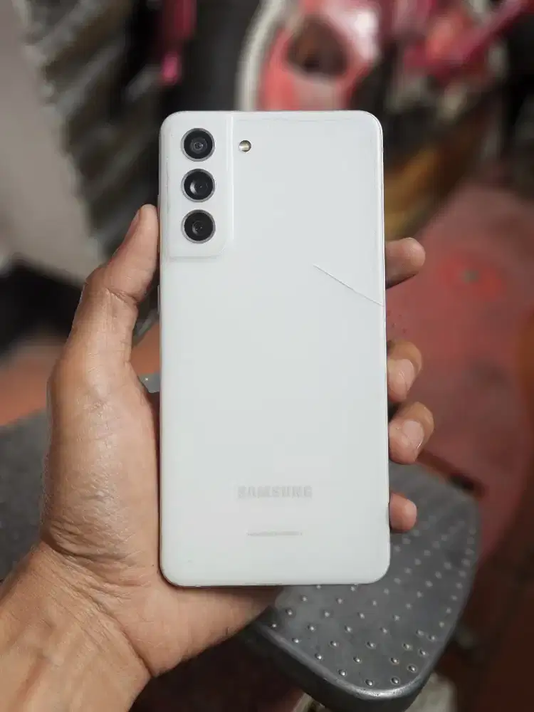 Samsung S21 FE 5G 8/256 Resmi Sein White