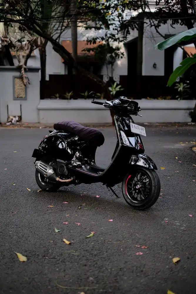 VESPA SPRINT CARBON 2018