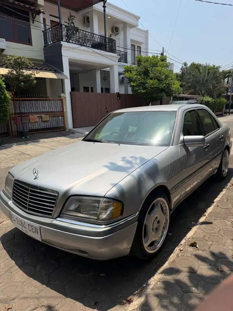 Mercedes-Benz C200 1996 Bensin