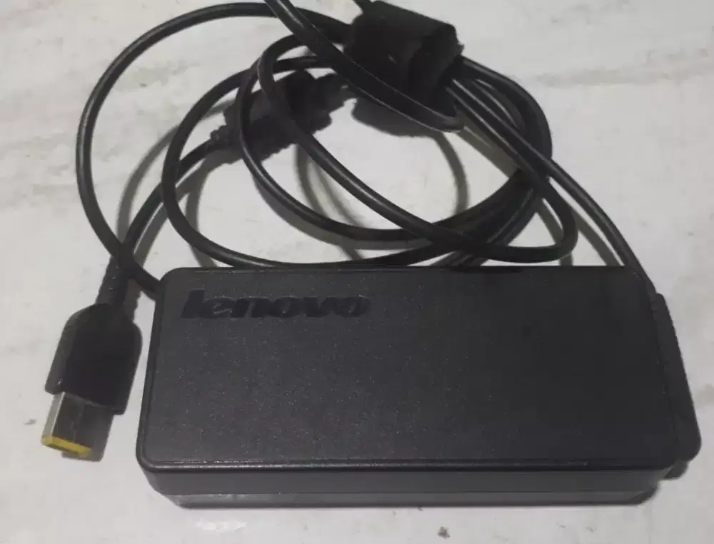 Adaptor / charger lenovo G40 original