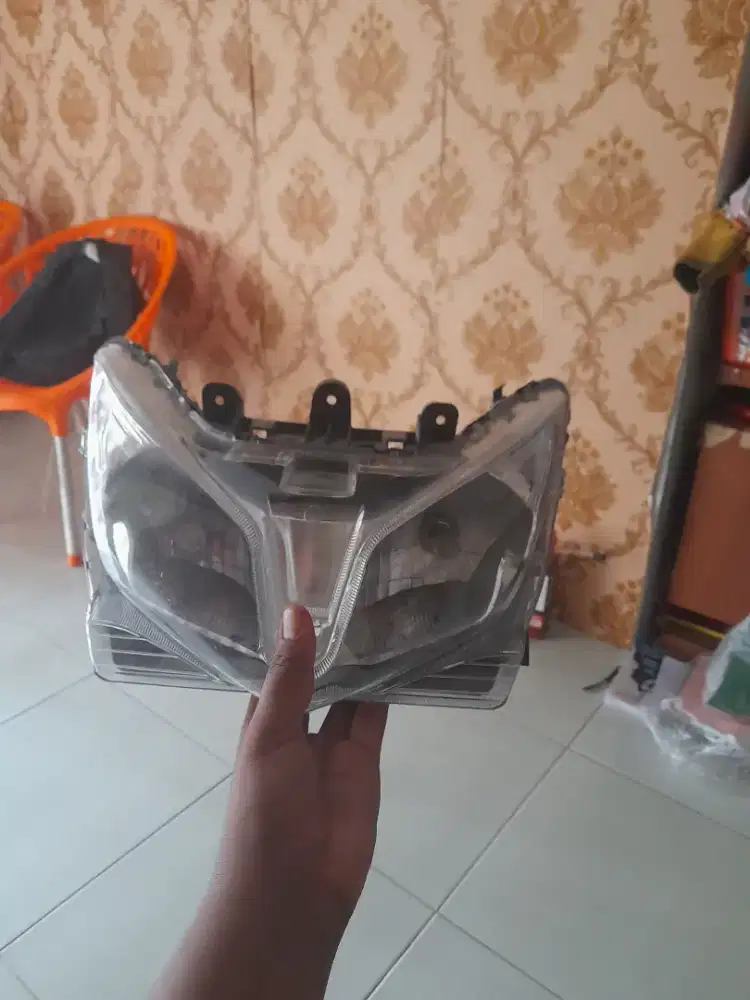 Headlamp reflektor lampu depan vario kzr 125