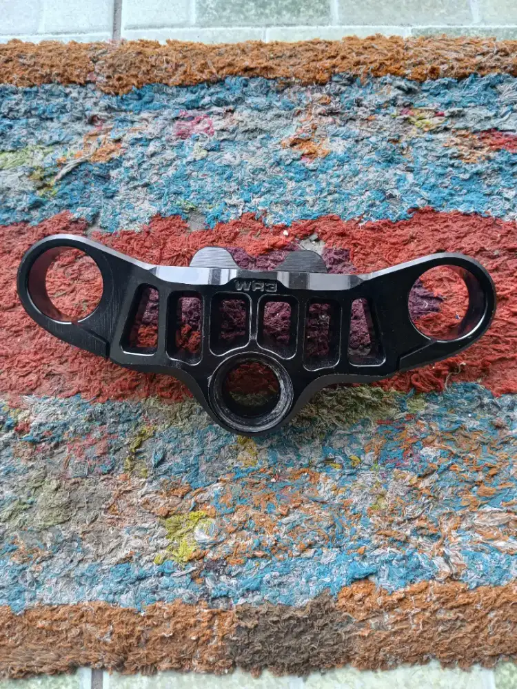 Triple clamp wr3 ninja 250fi
