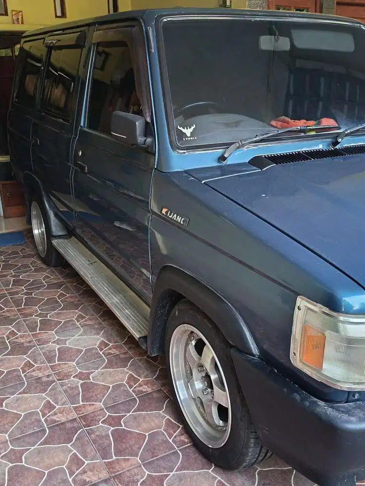 Toyota Kijang 1996 Bensin