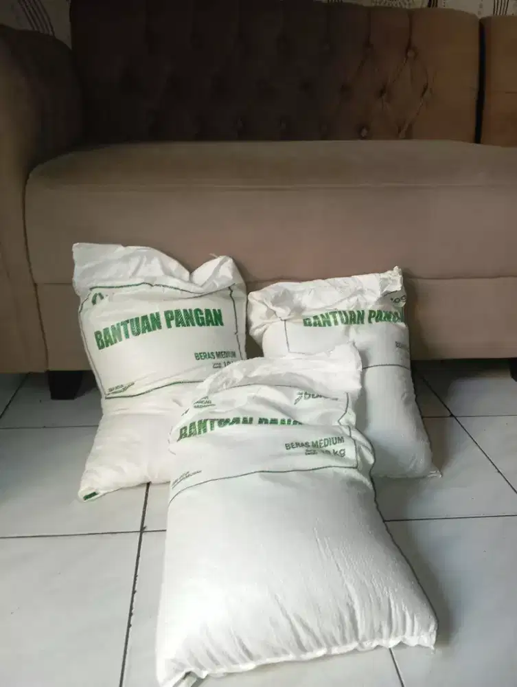 Beras bulog,bansos