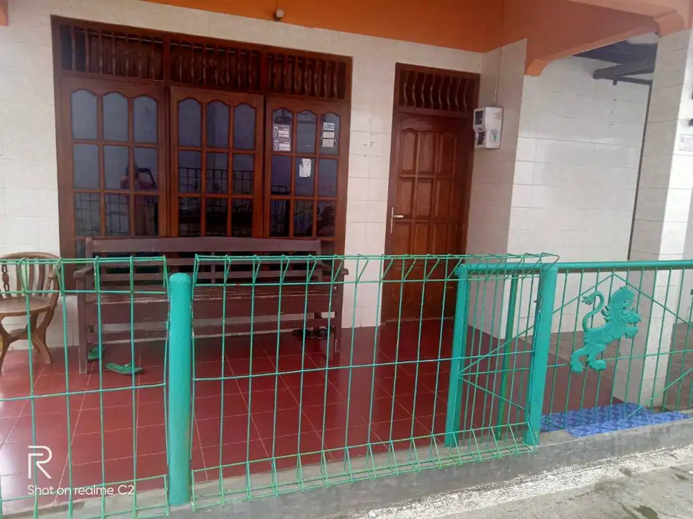 Dijual Rumah Strategis Dekat Sekolah & Pusat Kota