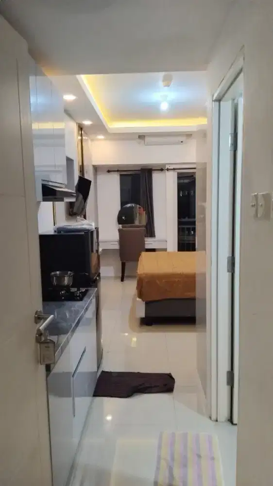 DiSewakan Unit Studio Furnished Apartemen Orchard, Surabaya