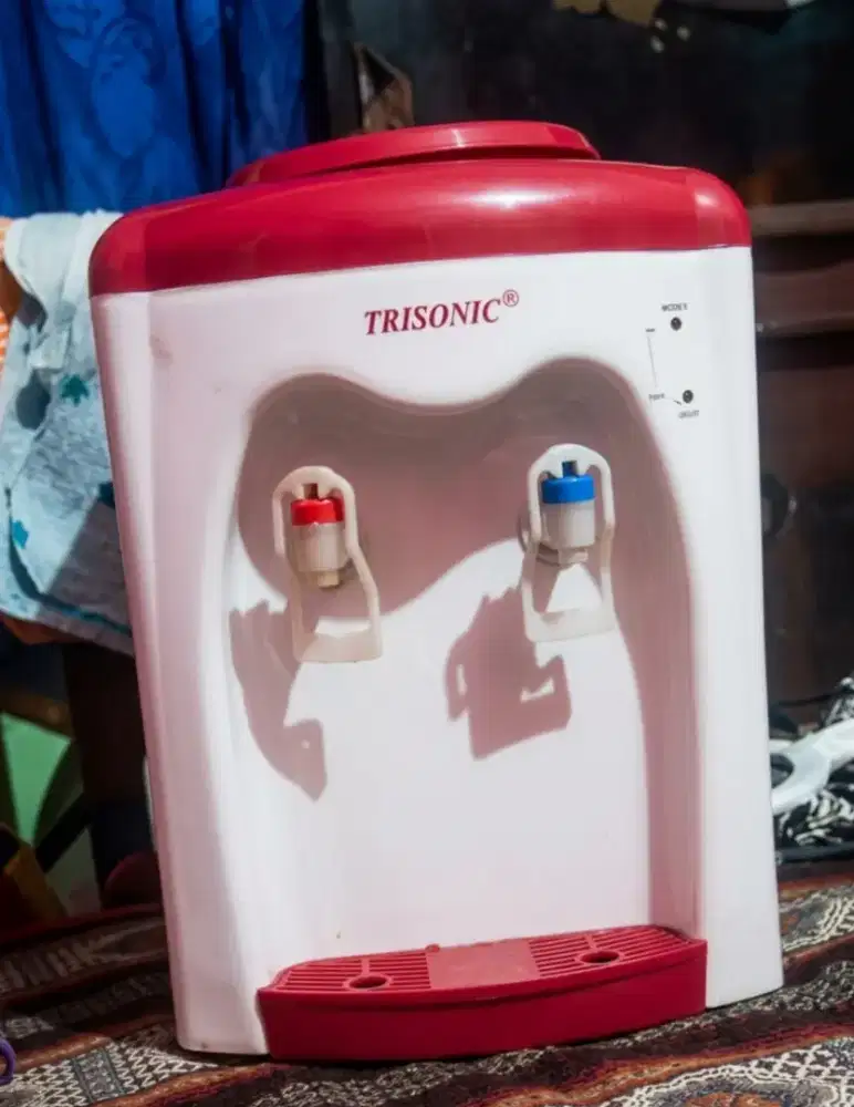 Dispenser dan kaca jumbo
