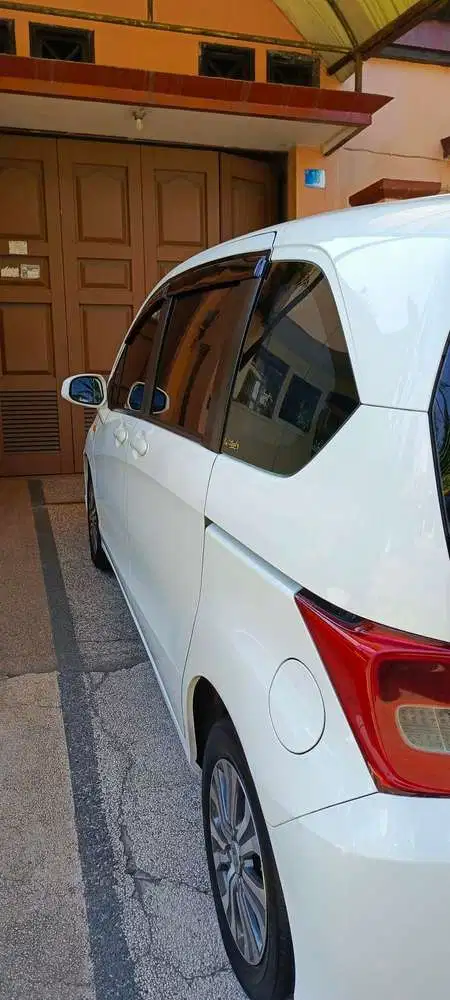Honda Freed 2012 Bensin