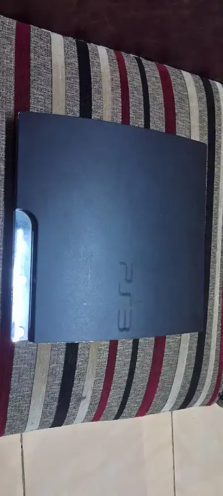 Ps3 slim seri 25 500gb