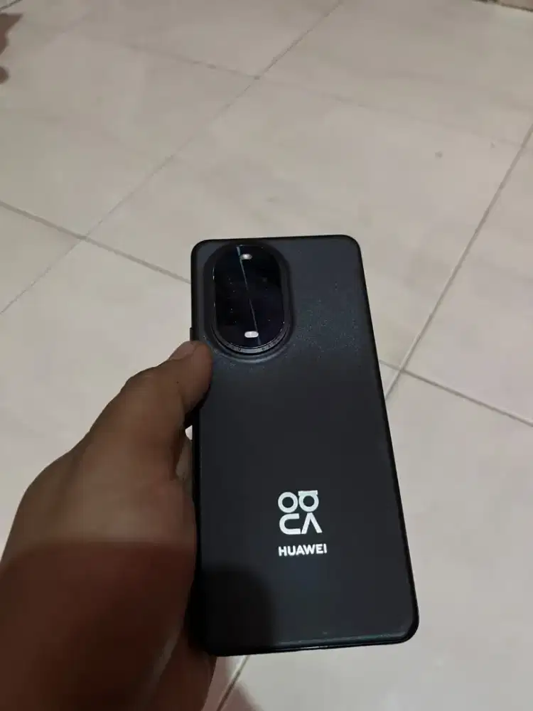 Dijual hp huawei nova 13 pro