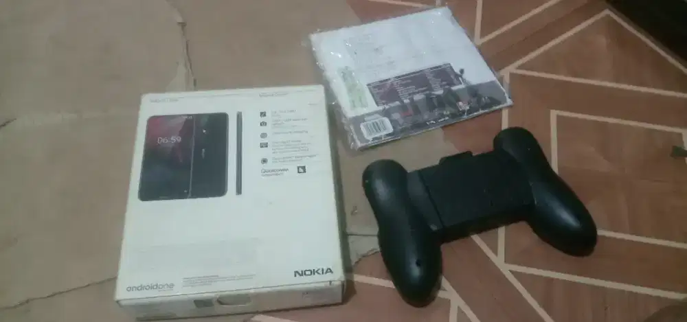 Dus hp Nokia 6.1 plus / game pad hp dan kaset DVD ungu ori