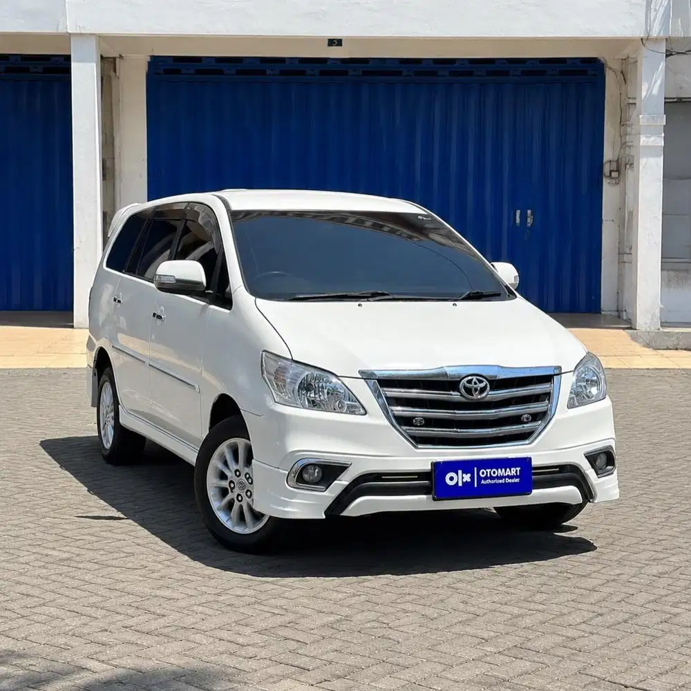 TOYOTA 2015 KJG INNOVA 2.0 V LUXURY A/T PUTIH MEWAH OTOMART 286 KENJER