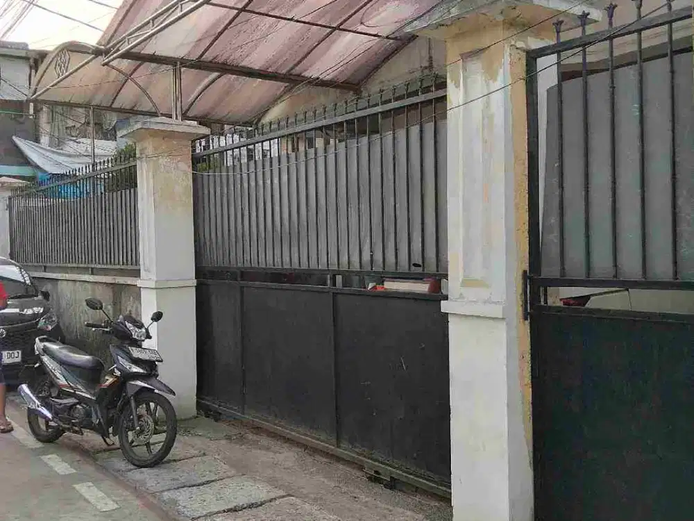 JUAL RUMAH GANDARIA UTARA KEBAYORAN BARU JAKARTA SELATAN