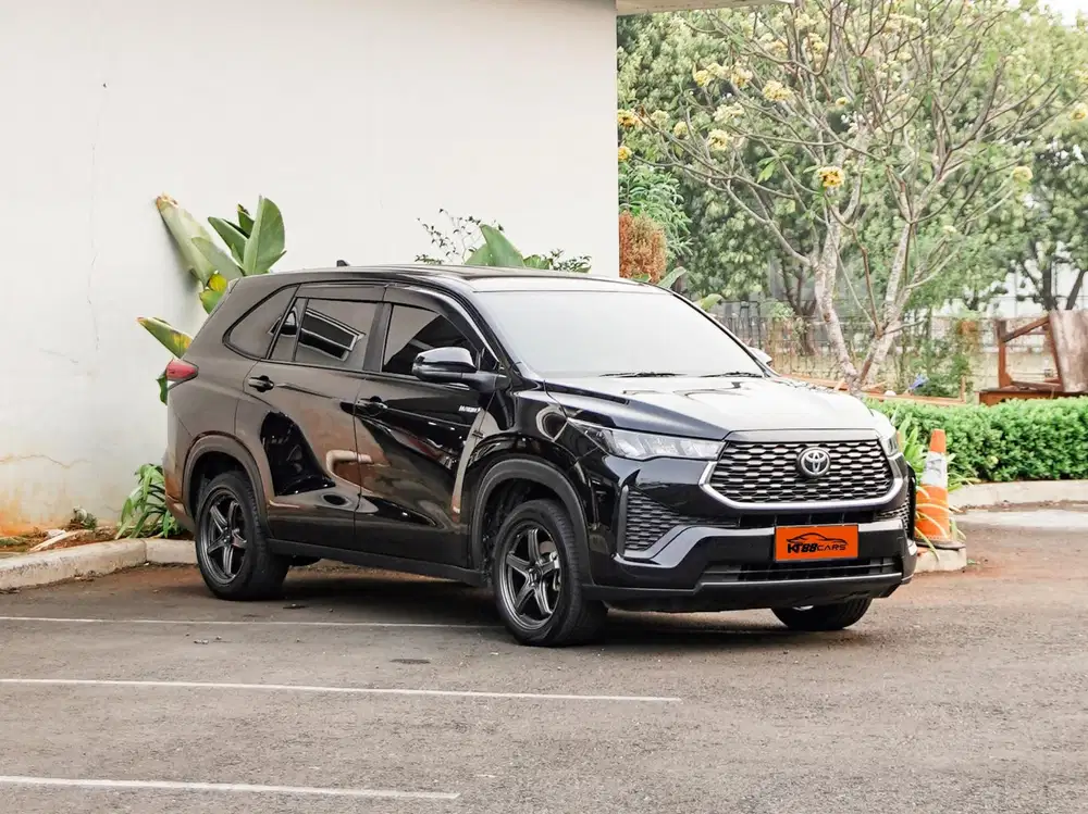 Innova Zenix G Hybrid 2023