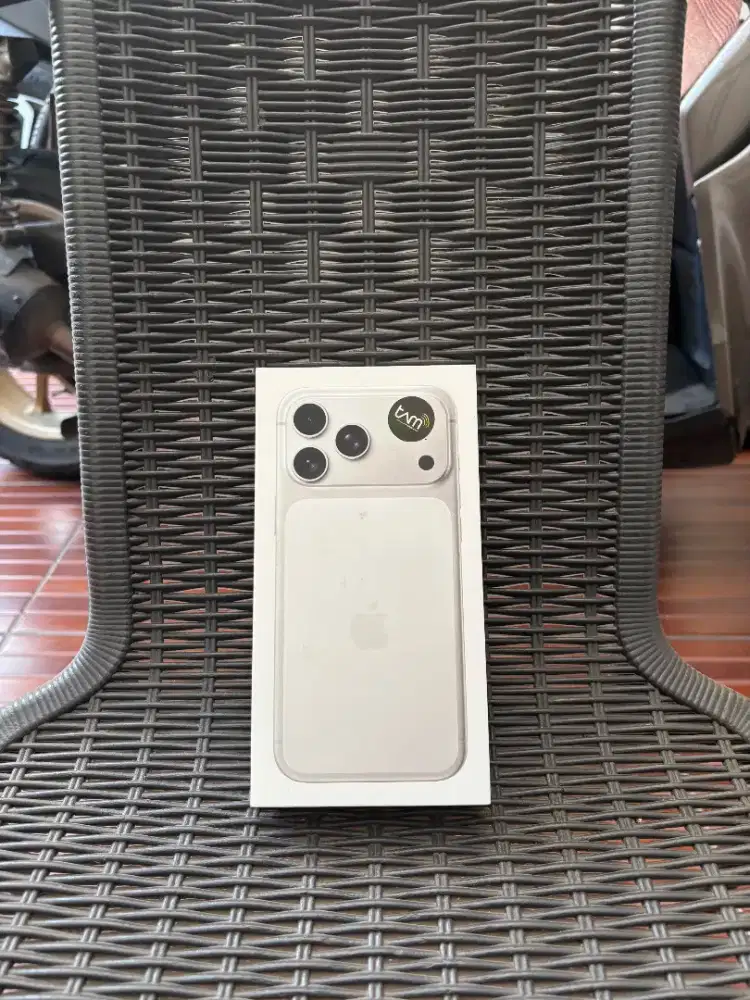 iphone 17 promax 256gb BNIB new