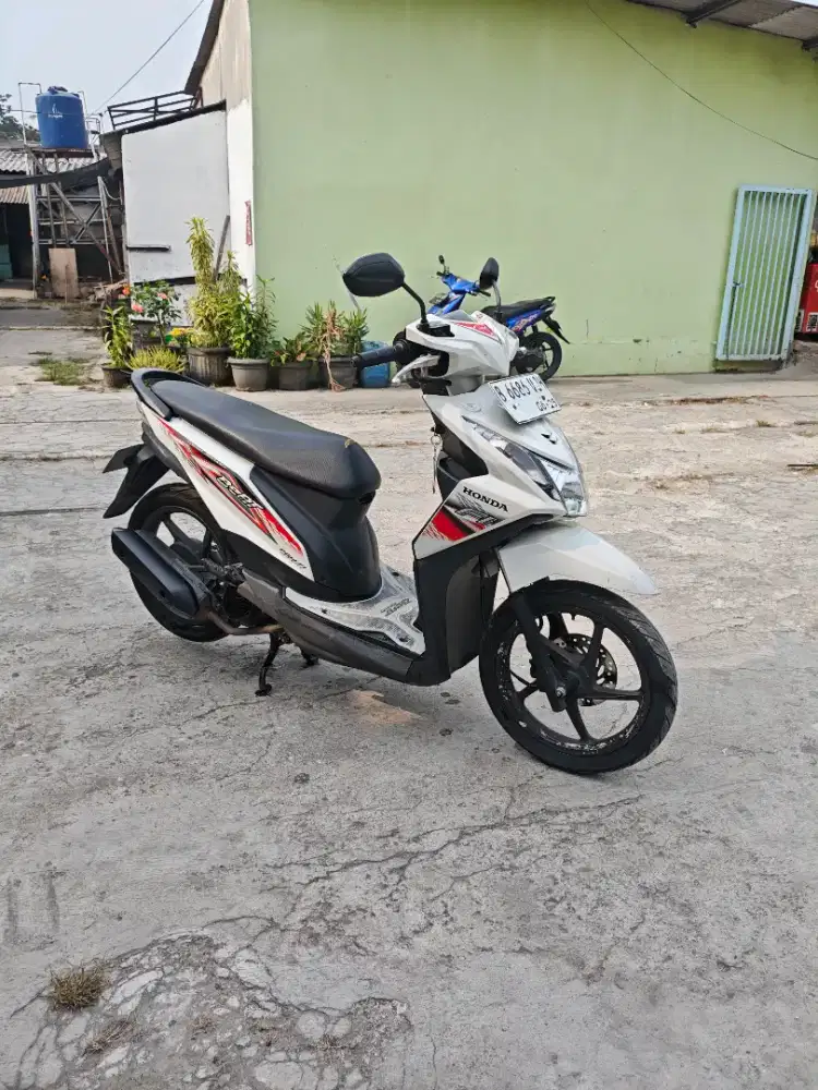 Dijual Beat Fi 2014 injeksi Mesin Standar